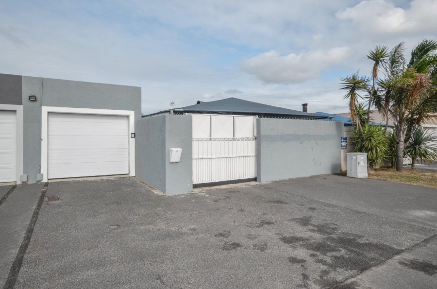 2 Bedroom Property for Sale in Tygerdal Western Cape